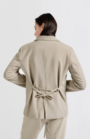 HUMUS BEIGE